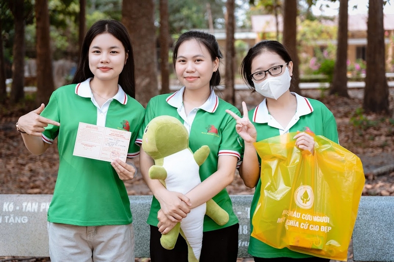 Giọt hồng sẻ chia - Trái tim VNUF2 cùng nhịp đập vì cộng đồng